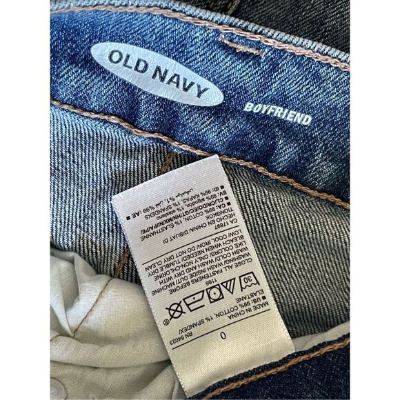 J1 Old Navy Boyfriend Distressed Distressed Stretch Jeans Size 0 24 - Picture 3 of 5